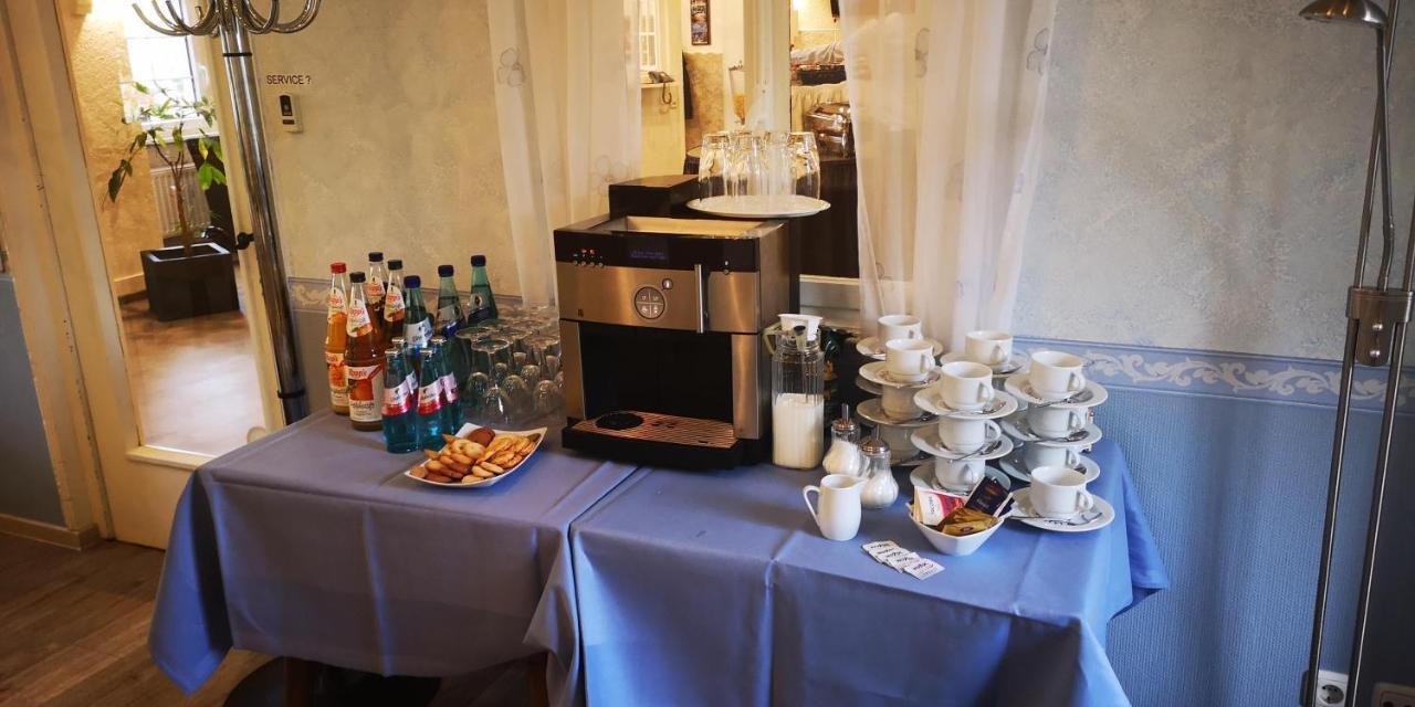 Hotel Restaurant Molitor Bad Homburg vor der Höhe Eksteriør billede